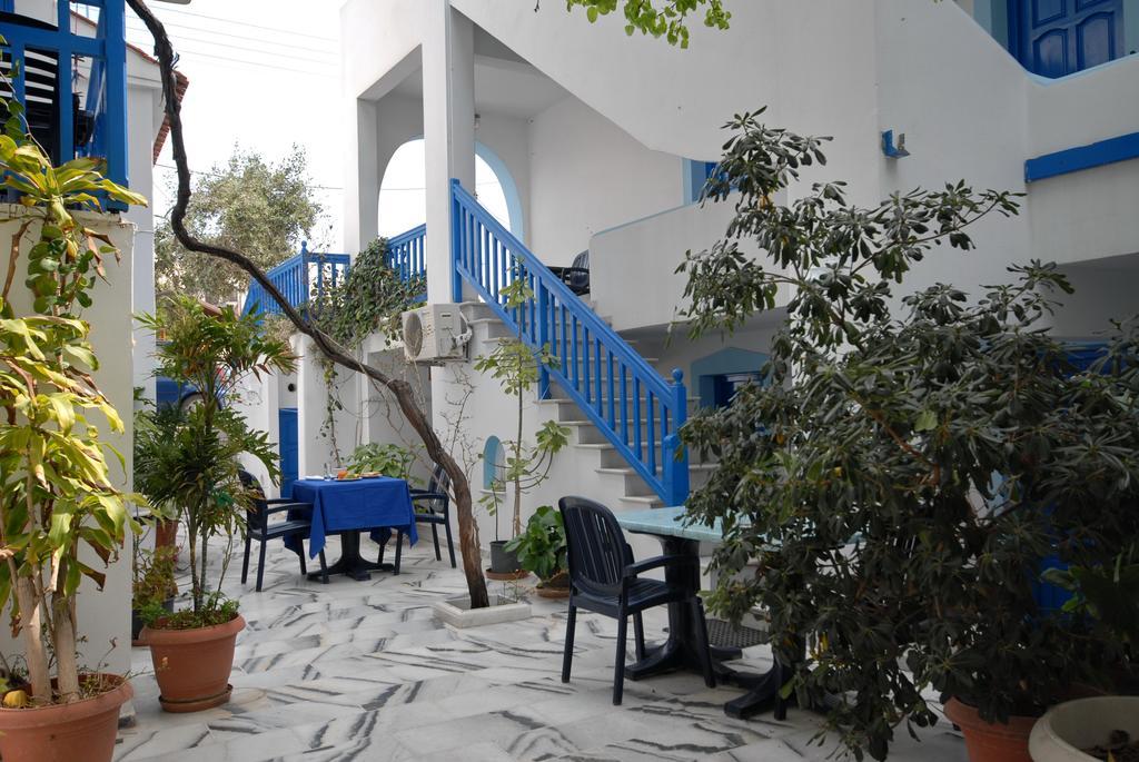 Barbouni Hotel & Studios Naxos City Exterior photo